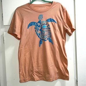 WOMANS SZ Med short sleeve tee NWT